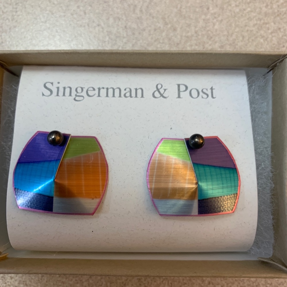 Earrings - Singerman & Post